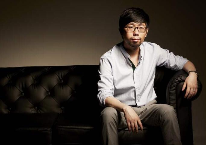 讲鬼故事的人,是怎么错过时代的