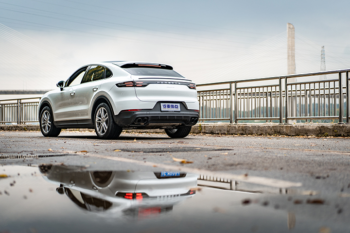 保时捷cayennescoupe试驾,保时捷cayenneturbogt