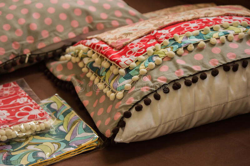 “这个枕套太扎头发了，我不要睡！”“豌豆公主”是真实存在的