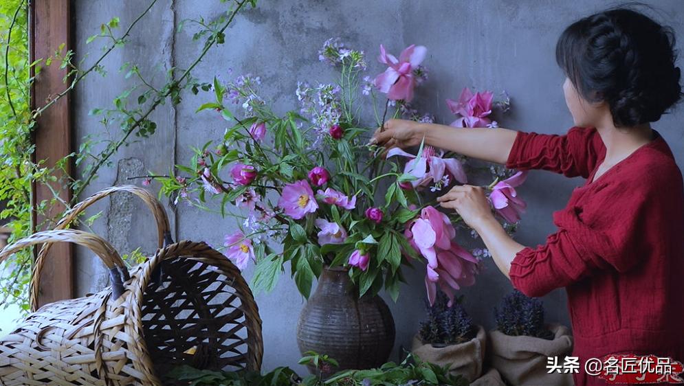 李子柒火了的视频,李子柒现身网红节却暴露真实颜值