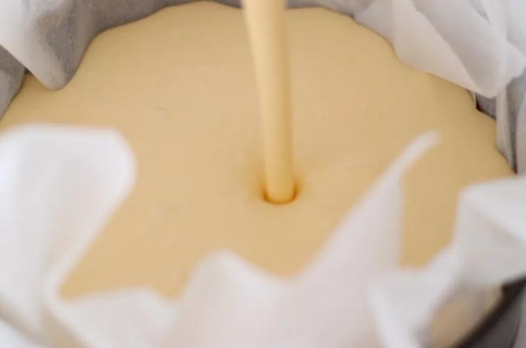 教你做现在超火的芝士蛋糕！浓郁芝士香，细腻的口感太好吃了