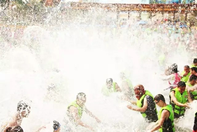 郑州晚上适合去的水上乐园,郑州水上乐园什么时候去最好