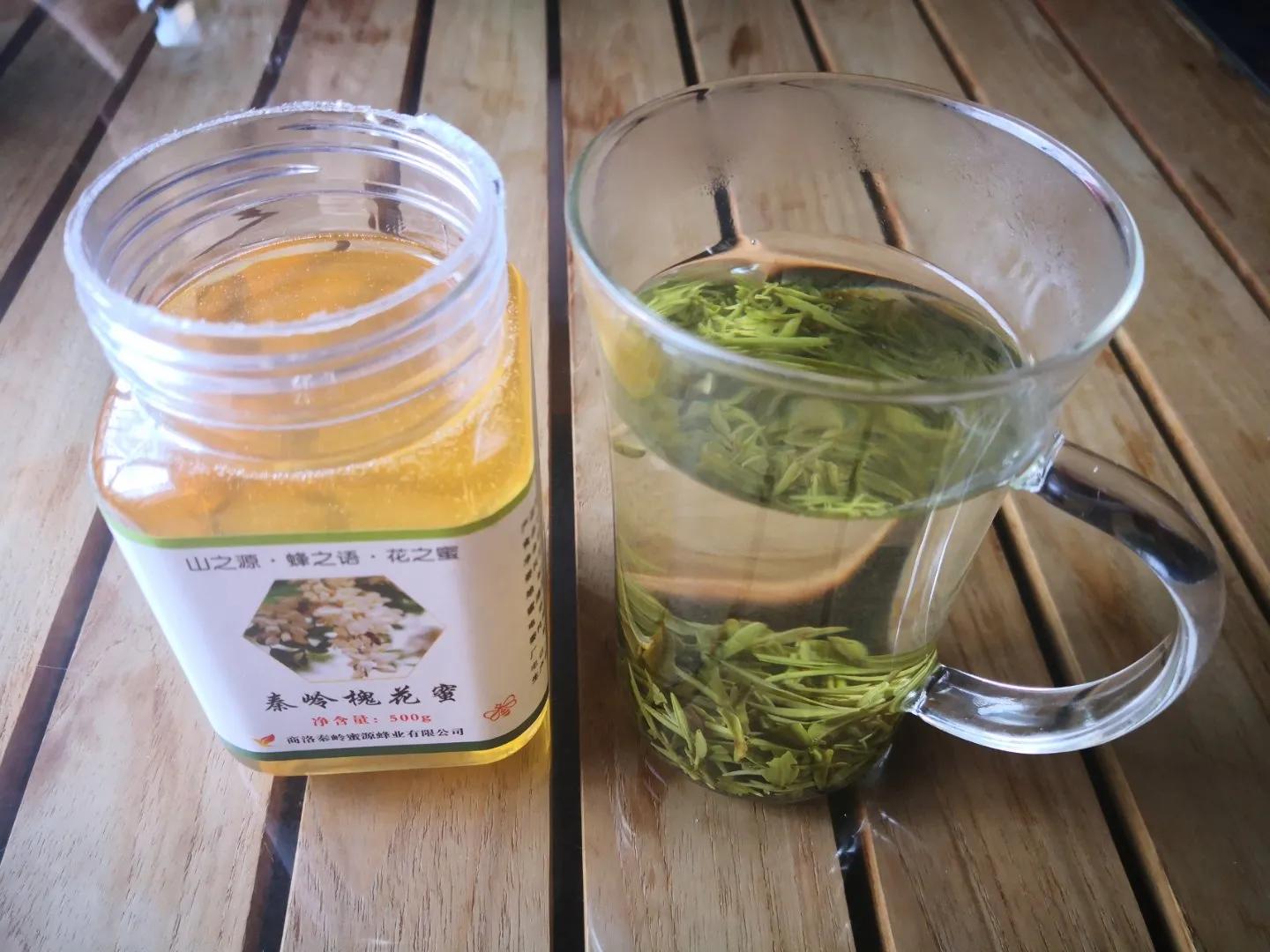 如何正确冲蜂蜜水视频,怎么冲蜂蜜水下火