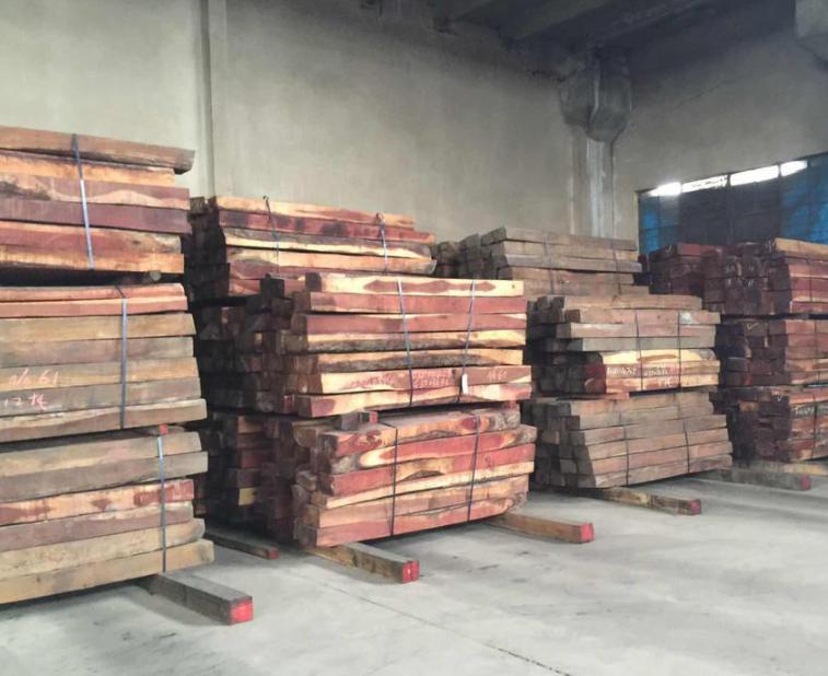 红木家具这么贵到底有什么好的,红木家具为什么那么贵