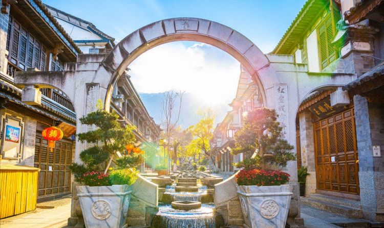 丽江旅游团去昆明旅游多少钱,丽江旅游团价格多少钱正常