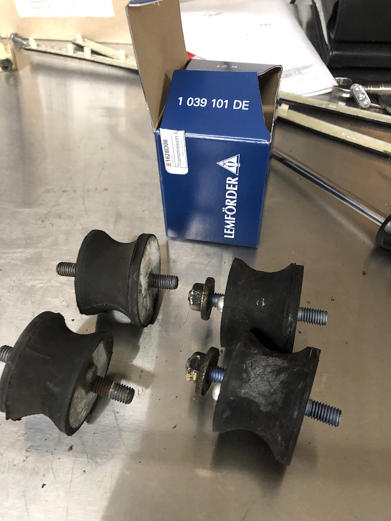 05年宝马3系整理：用宝来换来的抛锚车在专业修理工手中变废为宝