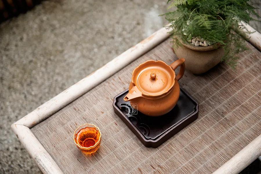 段泥壶包浆前后对比,青段泥料养出包浆