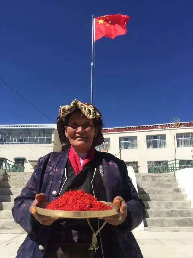 产业扶贫要立足资源禀赋,产业扶贫千家万户