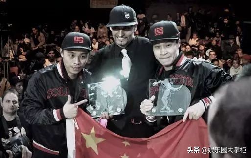 这就是街舞：KOD四届冠军再次陪跑，从世界顶尖舞者变背景解说员