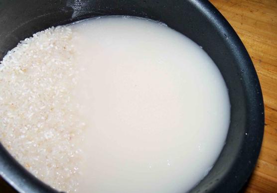 淘米水啤酒养绿萝,绿萝浇了淘米水就烂根了怎样挽救