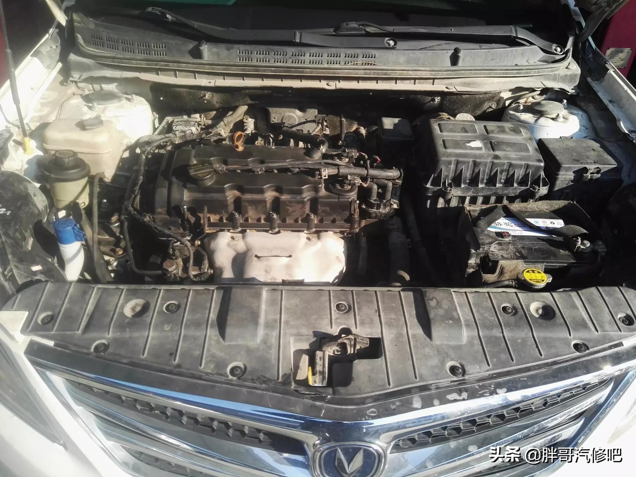 发动机搭铁不良故障的表现是什么,发动机搭铁不良导致发动机高温