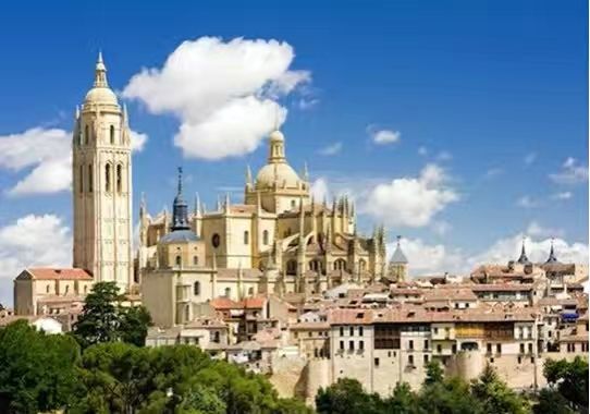 葡萄牙和西班牙哪个值得旅游,西班牙和葡萄牙旅游区别