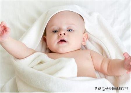 肠胀气哭闹的时候怎么缓解,小孩肠胀气哭闹的时候怎么缓解