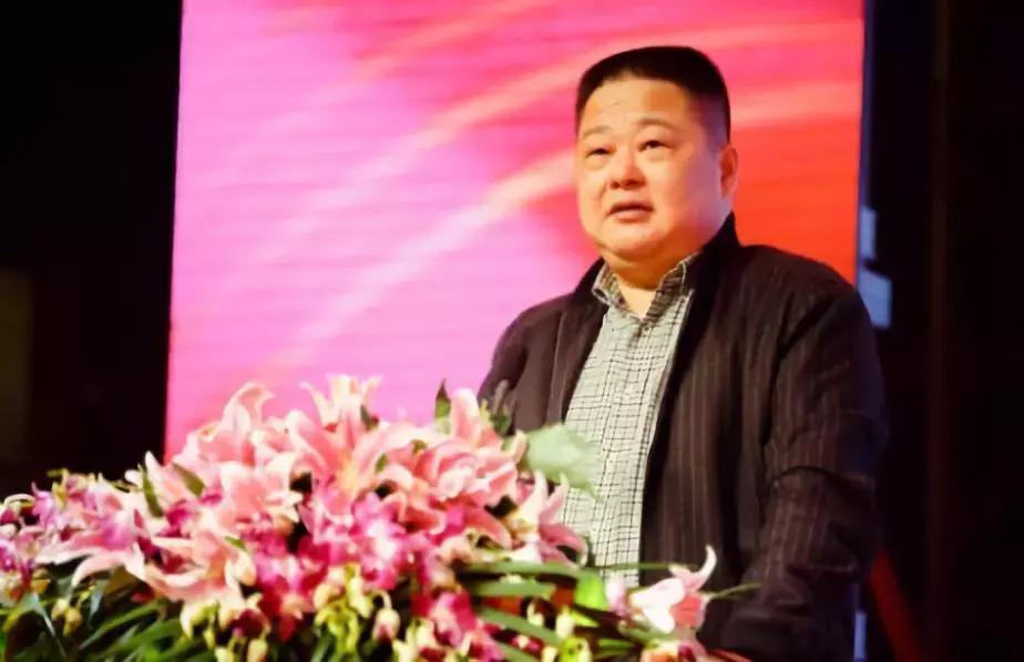 中国留学生富二代豪车,留学生回国买豪车