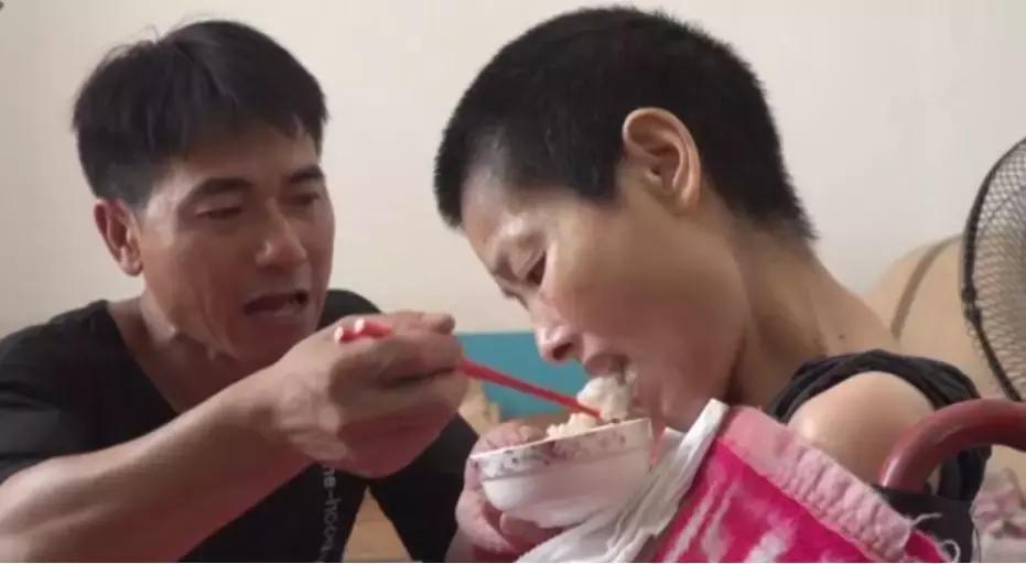 不能容忍！1614名香港警员及家属信息被恶意曝光