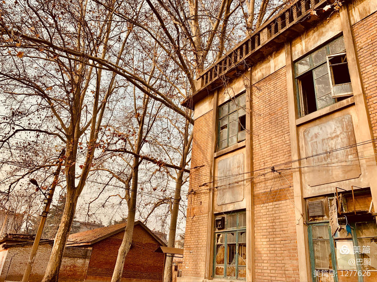 新安老家怀旧行，洛玻砂岩矿成为历史，洛阳水泥厂辉煌不再