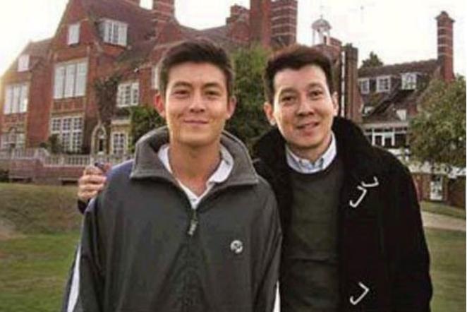 13年前，那个帮陈冠希修电脑，曝光1400张照片的维修员，现状如何