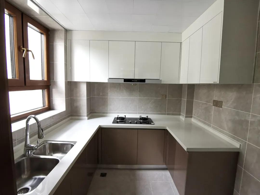 成都东安新城，一场豪赌的盛宴