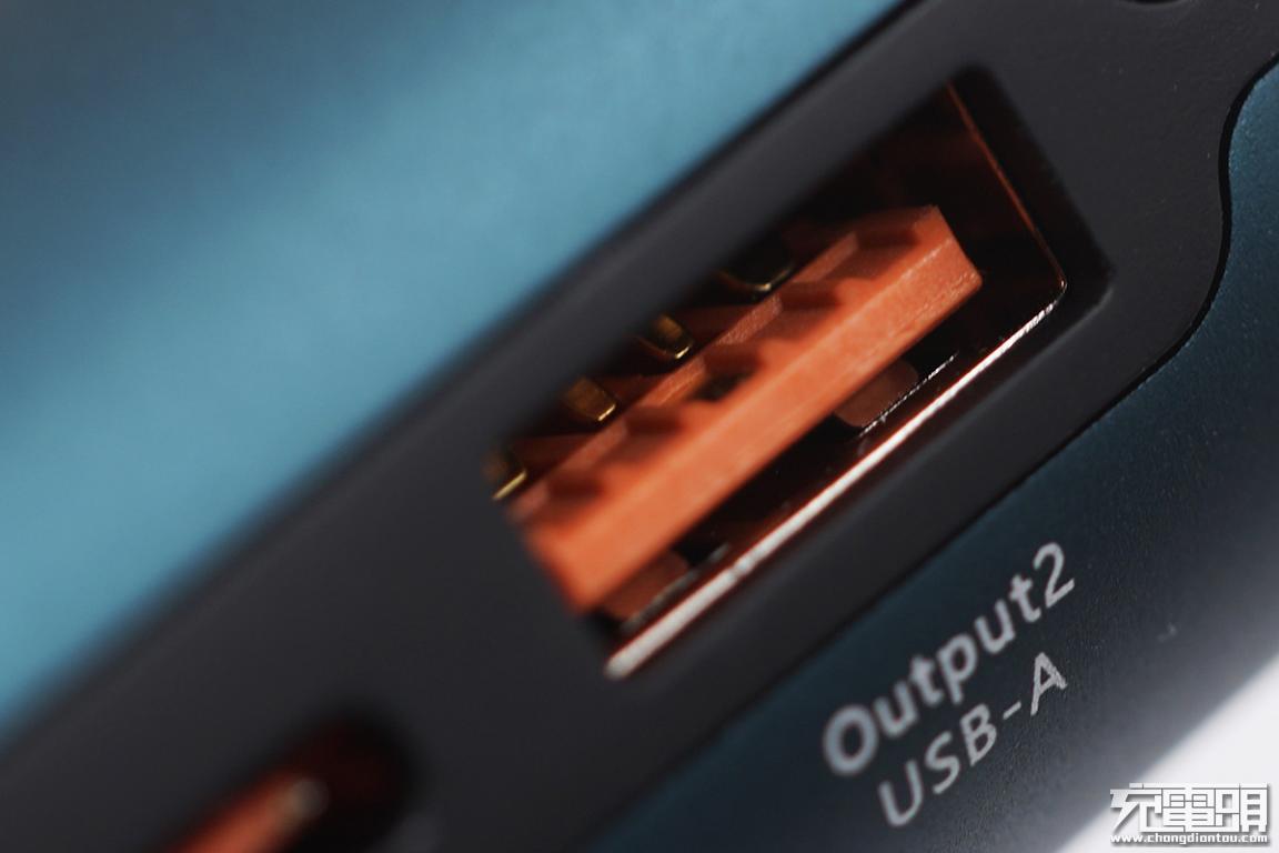 台电充电宝20000毫安快充,台电20000毫安22.5瓦充电宝评测