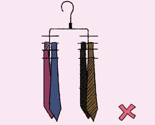 围巾丝巾收纳方法,丝巾腰带的收纳方法