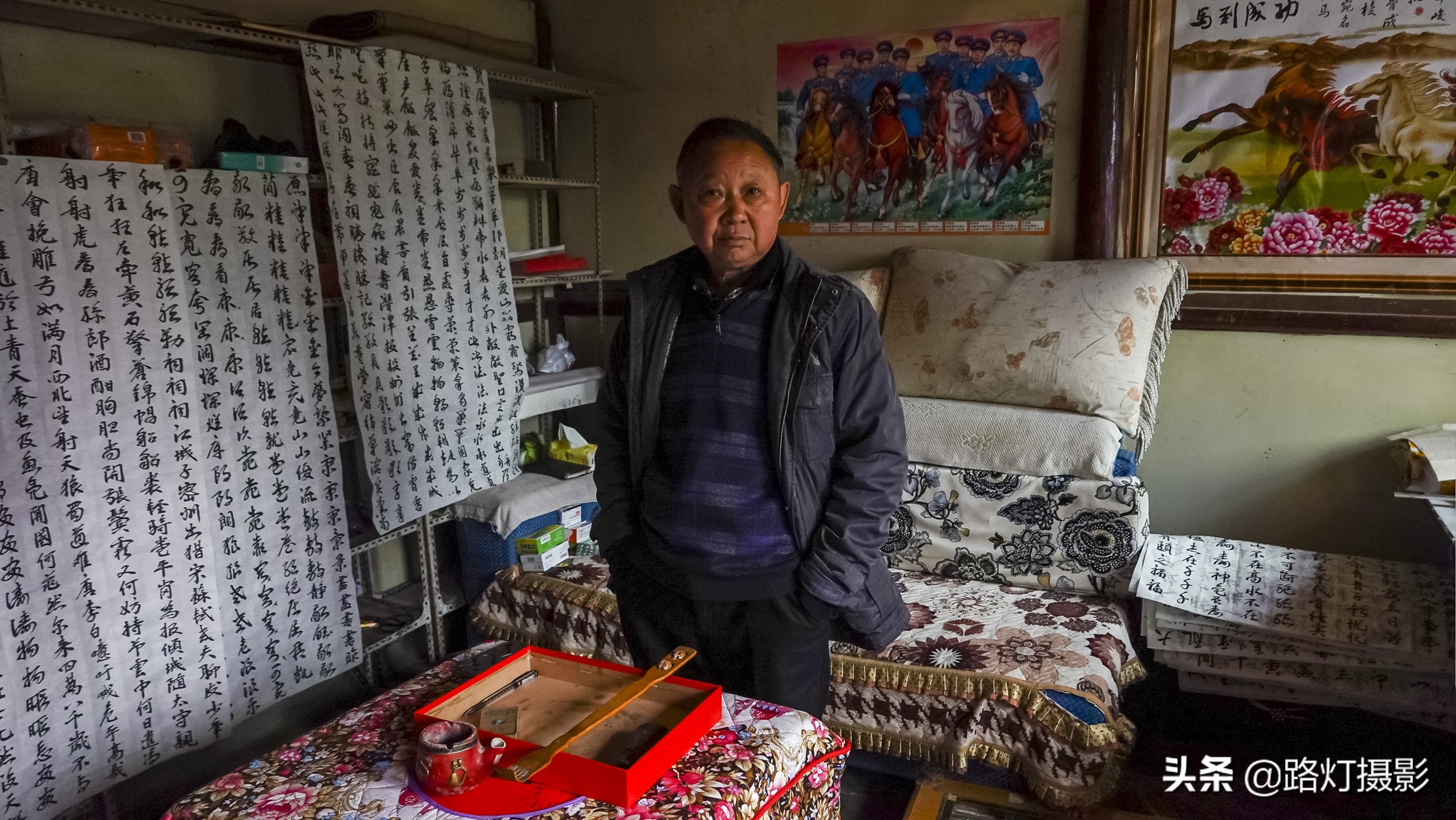 贵州一户人家隐居山洞已经300多年,贵州一山洞隐居16年的60岁老人