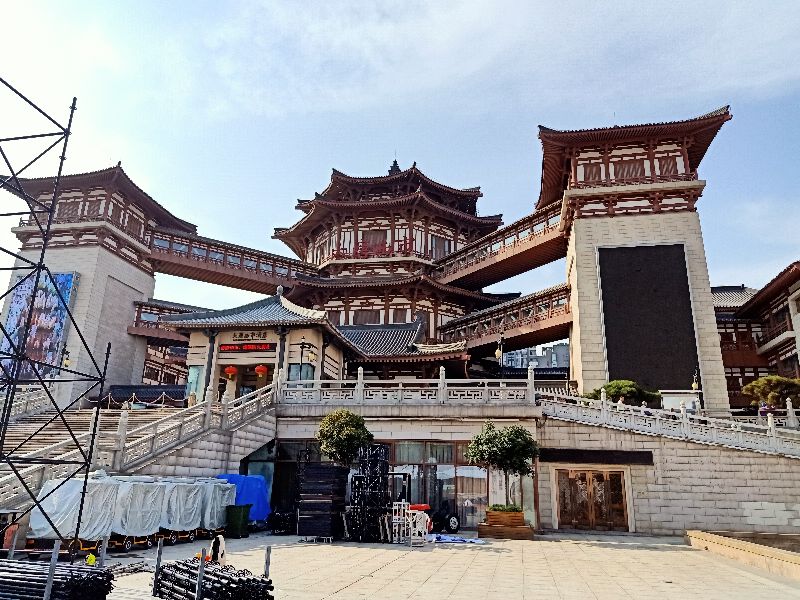 跟我到大唐西市，去看唐代长安城最繁华的商贸中心