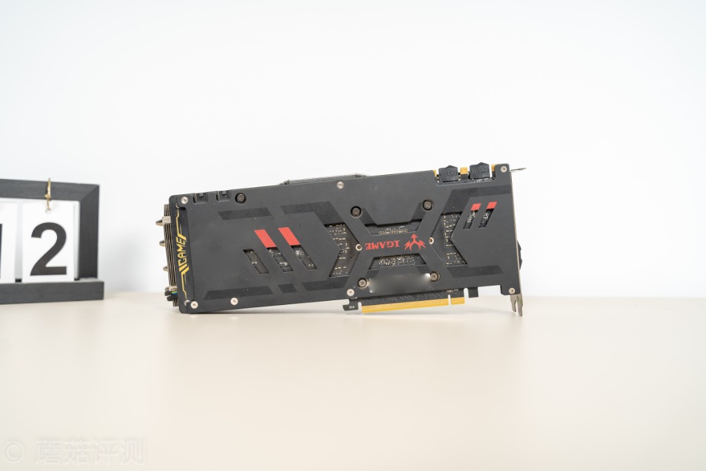 gtx1080ti,七彩虹1080ti和影驰1080ti大将