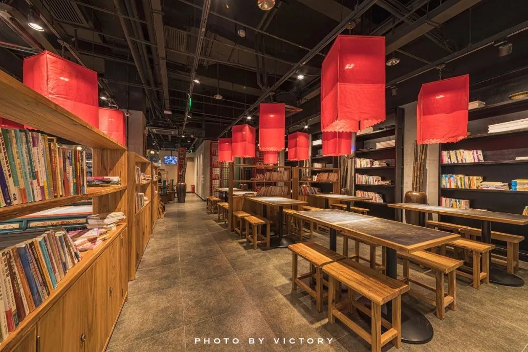 喜茶、和府捞面、兰巴赫……齐聚曲江老牌商场，等你Pick！