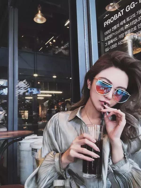 最经典的大牌墨镜款式推荐,夏日必备最夯凹造型墨镜