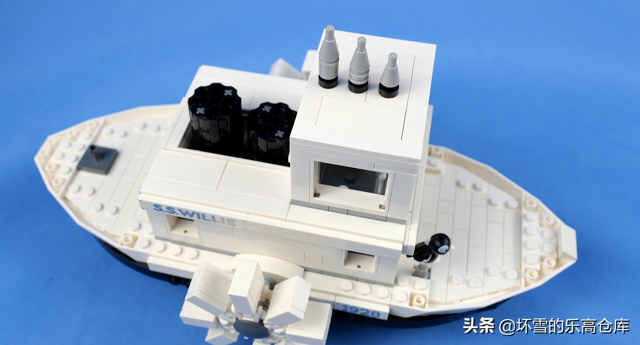 乐高米奇蒸汽船开箱,乐高威利号汽船价格