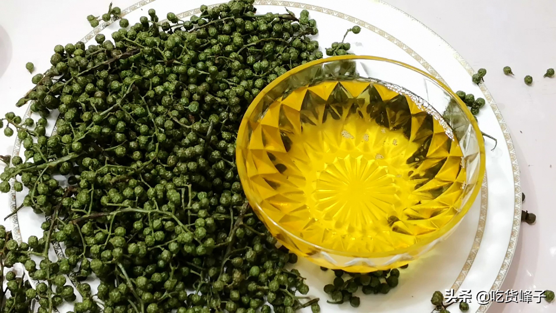 新鲜花椒炸花椒油,花椒籽炸花椒油的正确做法