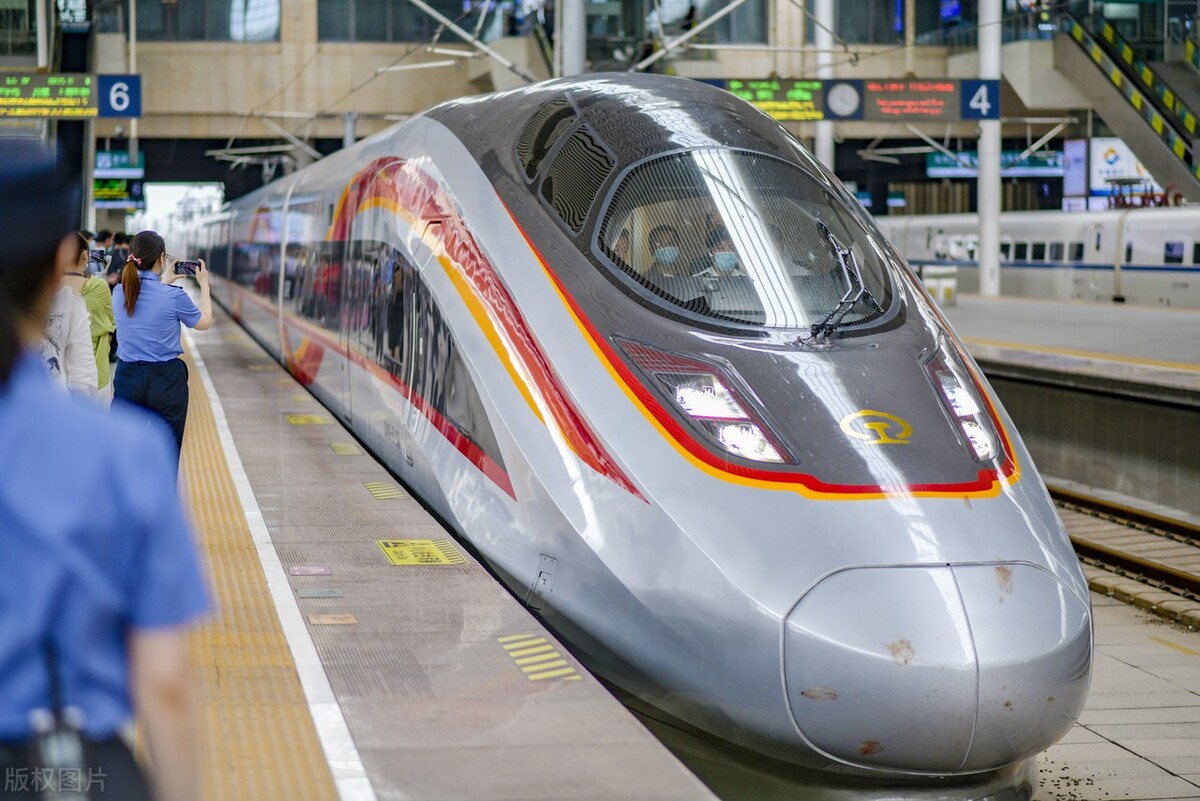 复兴号智能动车组去杭州的车次,复兴号智能动车组济南局车次