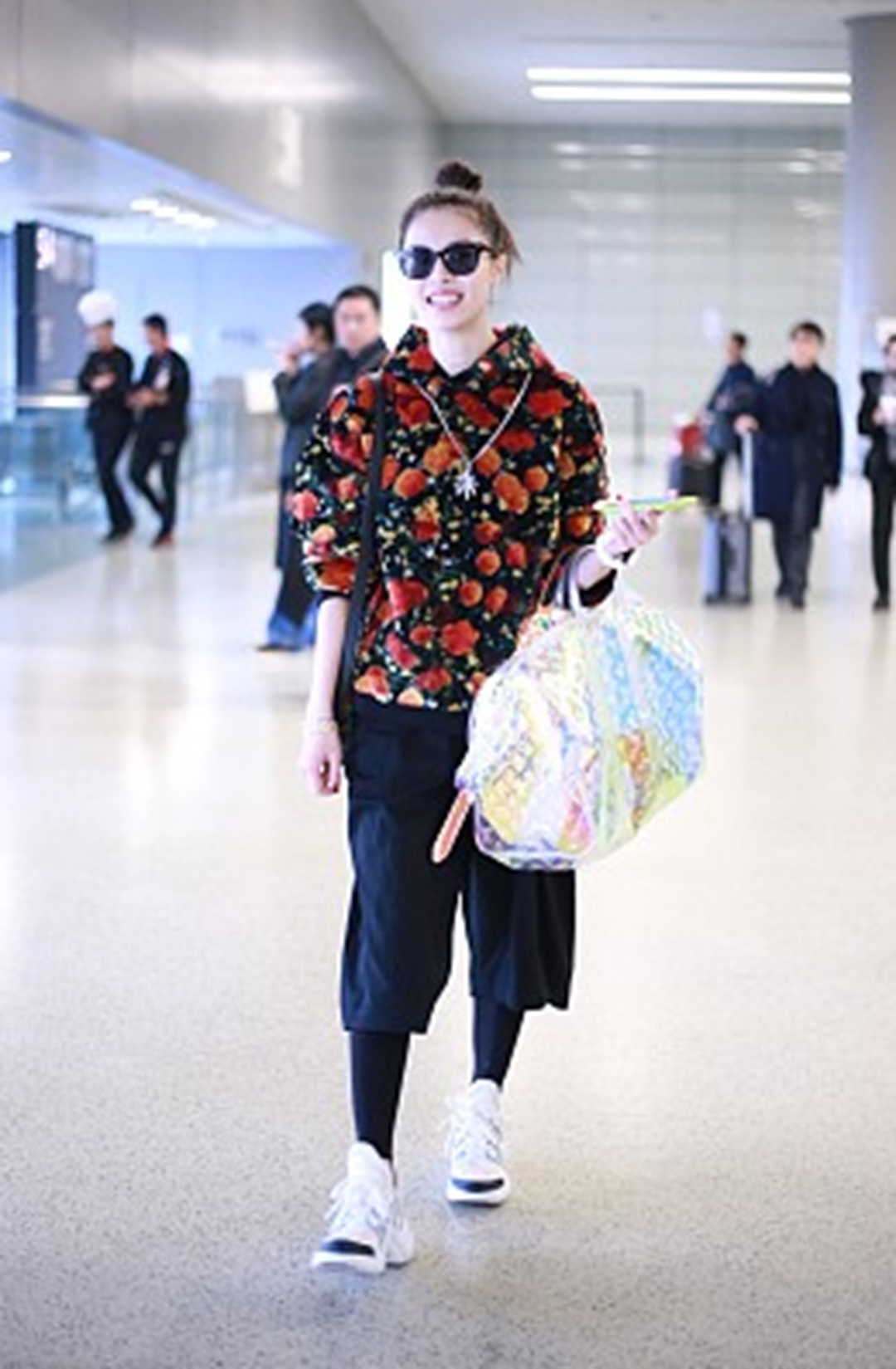 钟楚曦端庄大气,钟楚曦站姿全集