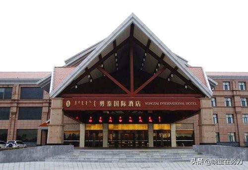 内蒙古鄂尔多斯七星湖酒店,内蒙古鄂尔多斯有什么酒店