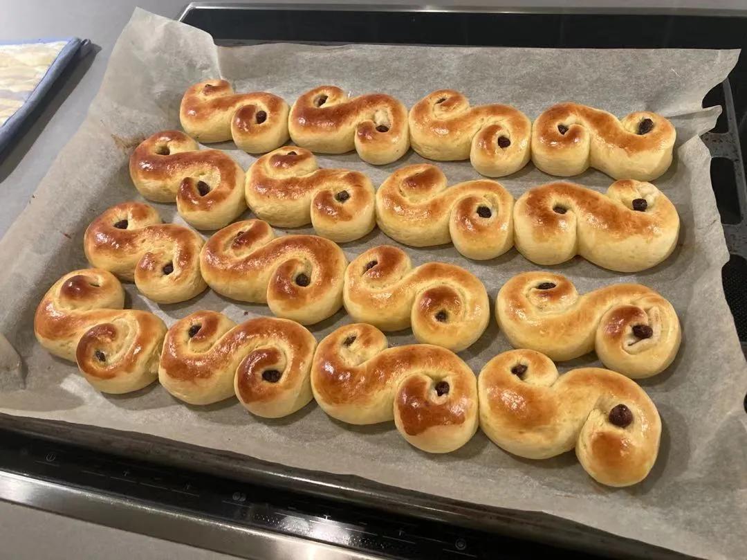 瑞典文化：露西亚节跟阿文学做露西亚猫