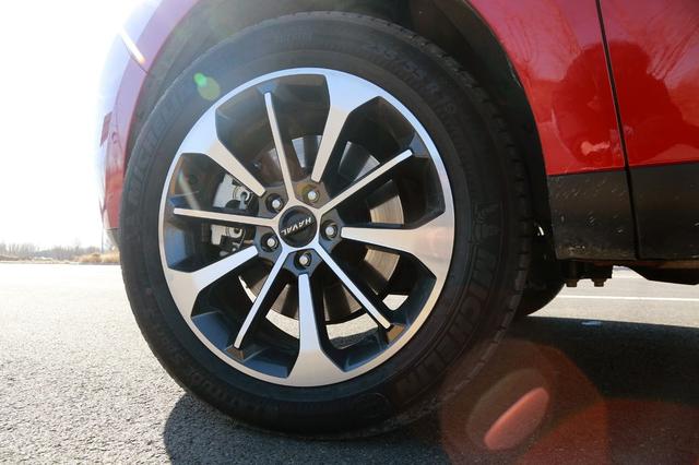 哈弗f5车型解析,全新哈弗f5震撼来袭为年轻而来