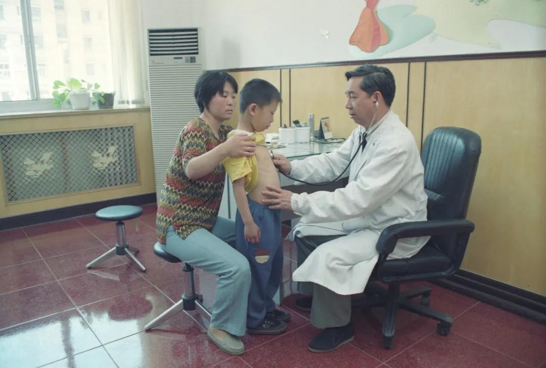 【榜样力量】复合钙的研制者吴光驰：一辈子守护孩子们的健康