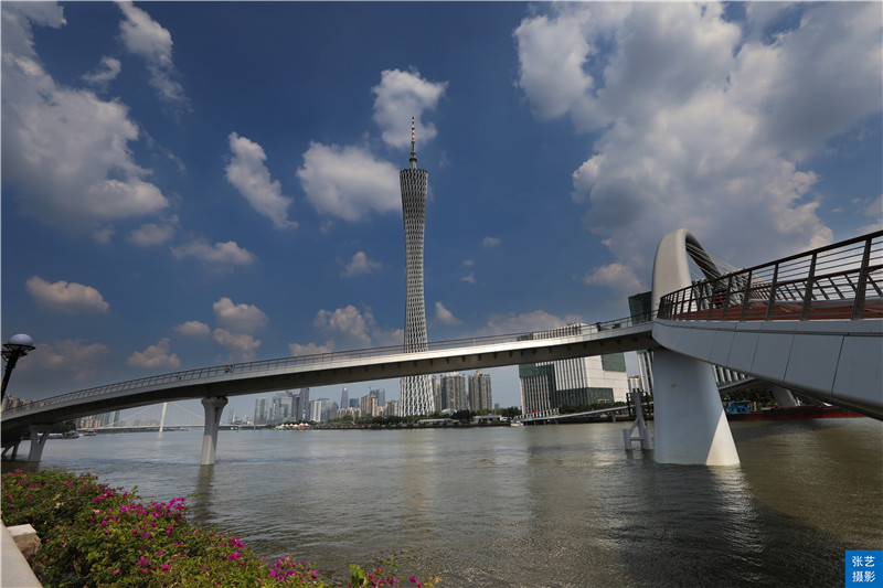 广州人行景观桥最新情况,广州海心沙人行天桥