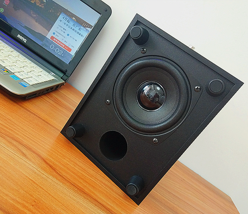 创新2.1音箱,顶级的2.0桌面音箱