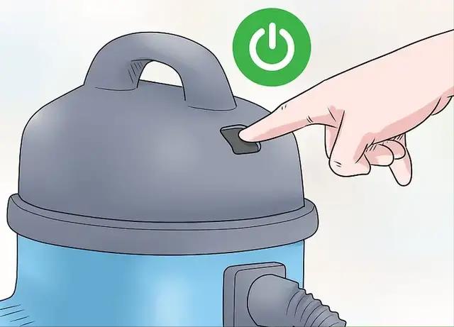 抽水马桶堵了?别急,利用常见的4种日用品及方法即可疏通