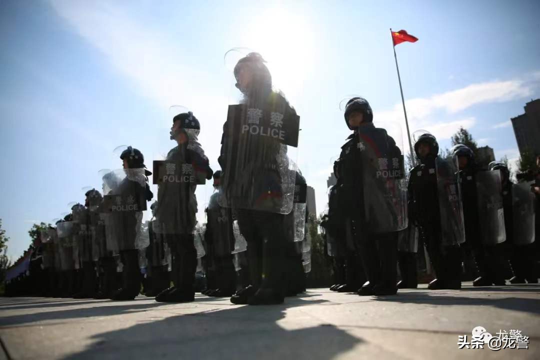 【全省公安局长访谈】锻造“四个铁一般”垦区公安铁军——省公安厅二级警务专员、垦区公安局局长高友华​