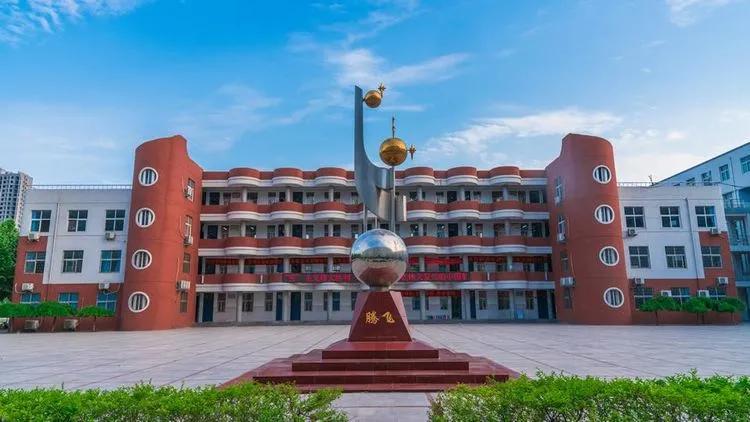 郑州二十九中学2022年招生多少分,郑州市第一批次高中名单