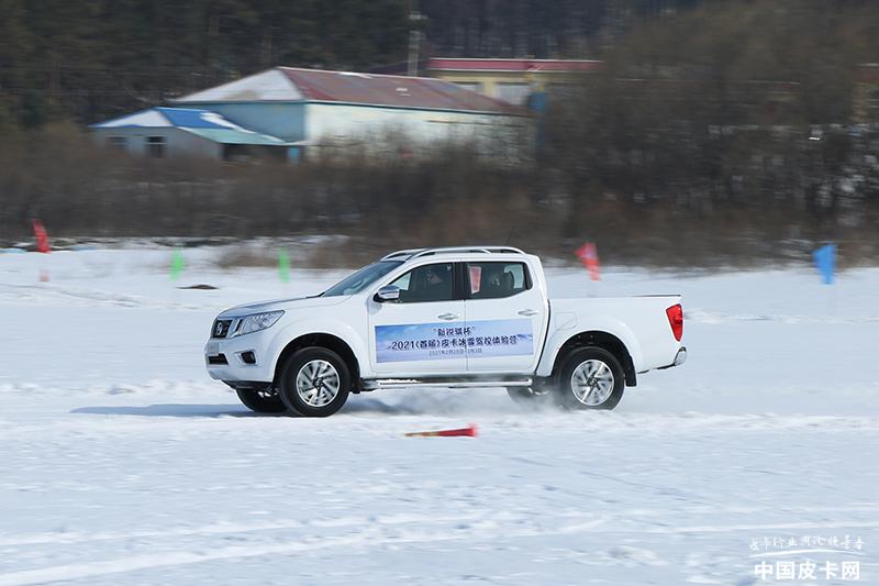 沉浸式体验进口三菱l200,三菱l200进化史