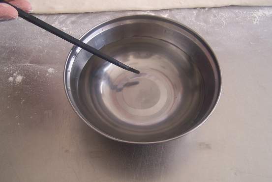 安琪油条膨松剂的使用方法,无矾油条制作及配方全部过程