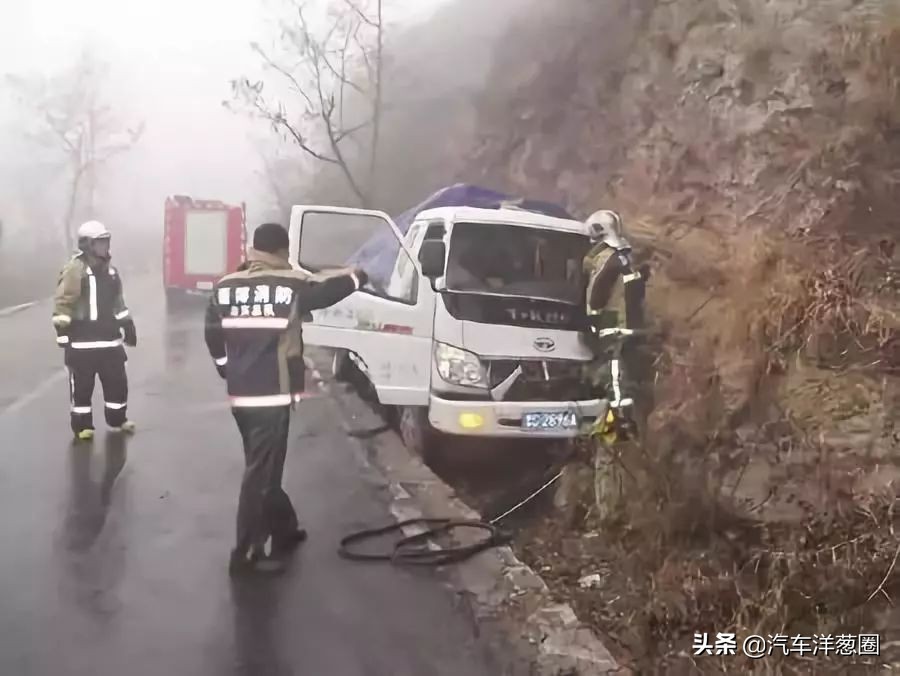 刹车失灵保命和自救方法,如果刹车突然失灵怎么办