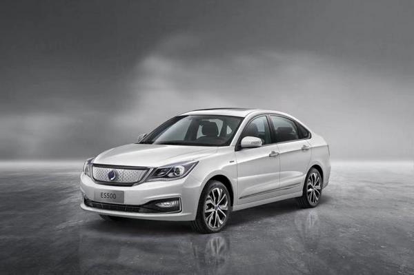 韩寒的富康,韩寒说他第一辆买的是富康