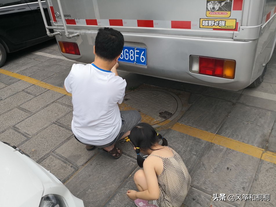 开房车自驾游的生活,老婆当专职司机