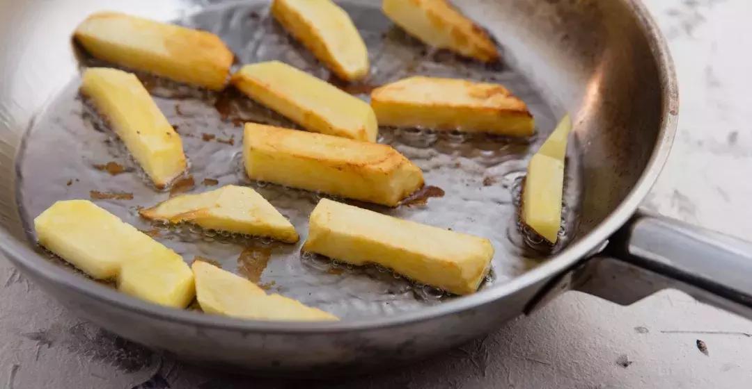 过期椰子油的六大妙用,椰子油能用于煎炸吗