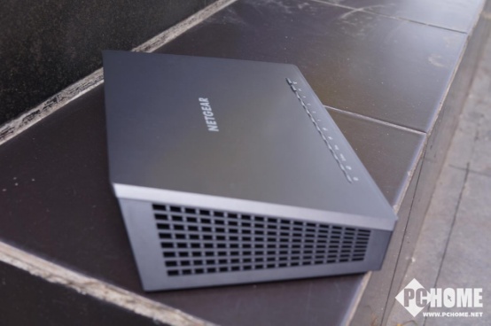 r7000路由器拆解视频,网件r7000路由器拆解