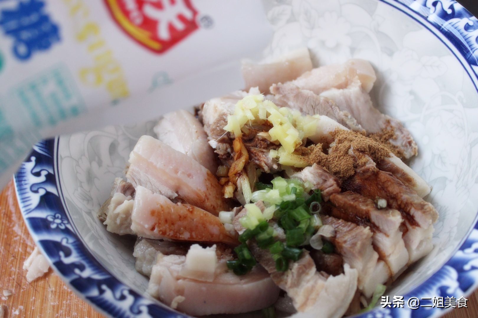 蒸肉用啥水蒸,蒸肉常用冷水上锅还是热水上锅